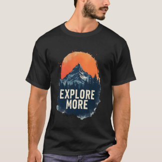 Camiseta Explore Mais Uma Montanha de Aventura para Amante
