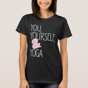 Camiseta Explosão de Cor e Diversão de Yoga 