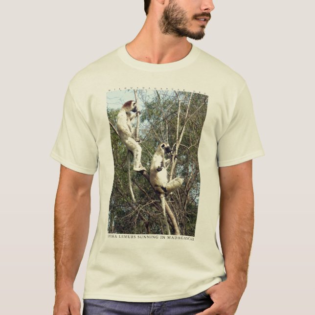Camiseta Exposição ao sol dos lemurs de Sifaka (Frente)
