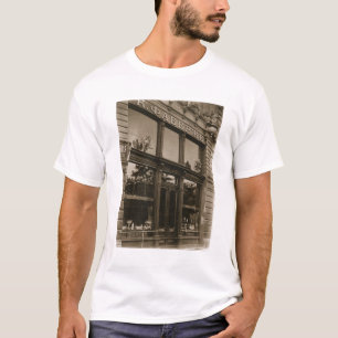 Camiseta Exterior da loja de Faberge, St Petersburg, conde
