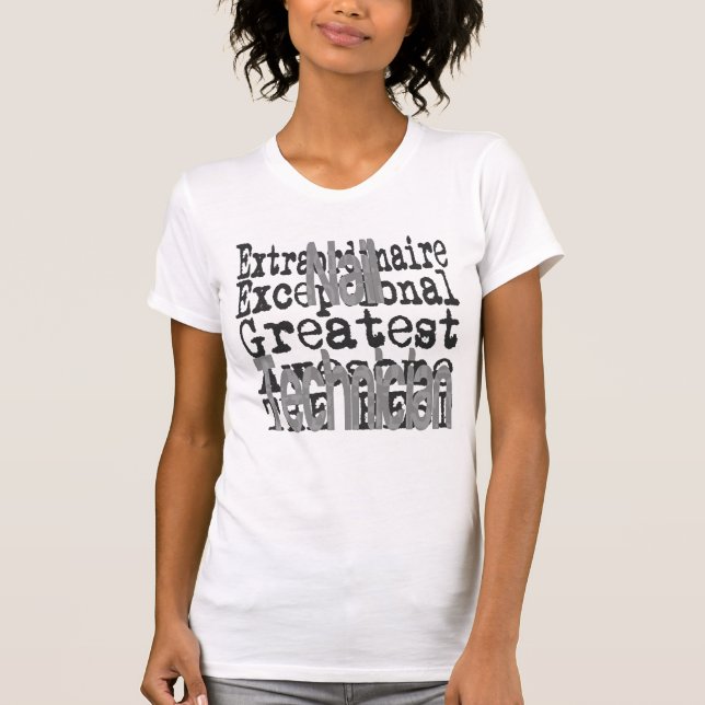 Camiseta Extraordinário técnico de unhas (Frente)