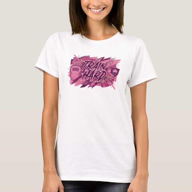Camiseta Eye-Catching Pink com a frase TRAIN HARD (Frente)