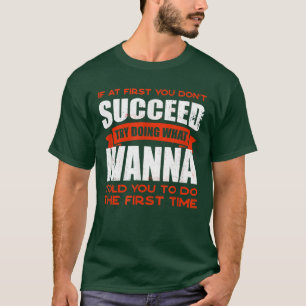 Camiseta Faça o que Ivanna lhe disse para fazer amizades, c