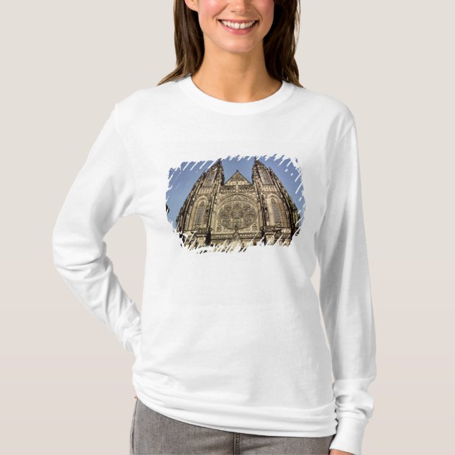 Camiseta Fachada da catedral de St. Vitus (Frente)