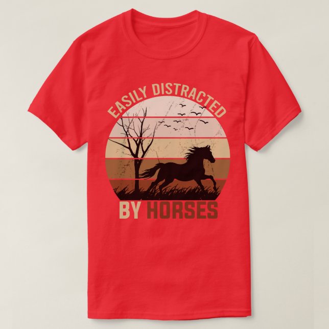 Camiseta Fácil Distração Por Cavalos (Frente do Design)