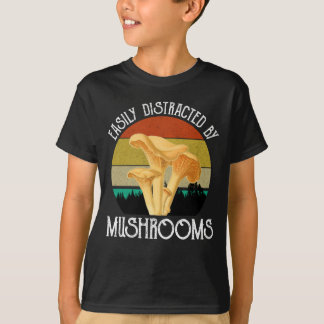 Camiseta Fácil Distração Por Cogumelos (Chanterelle)