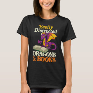 Camiseta Fácil Distração Por Dragões E Livros Lendo Boo
