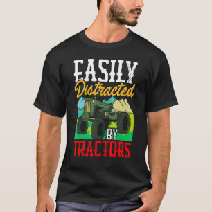 Camiseta Fácil Distração Por Tratores Que Cultivam Fazendas