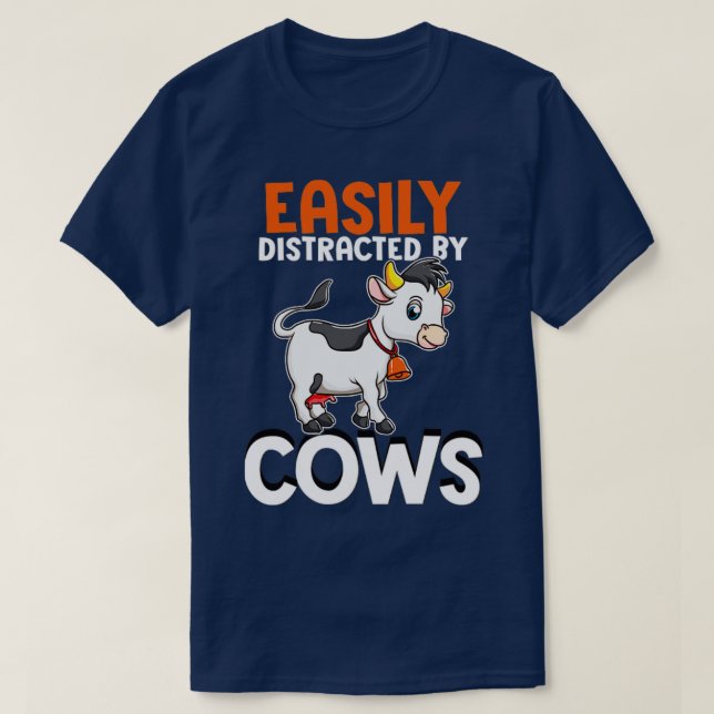Camiseta Fácil Distração Por Vacas (Frente do Design)