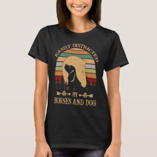 Camiseta Facilmente Distraída Por Cavalos E Cães Para Mulhe