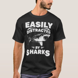 Camiseta Facilmente Distraído Pelo Ataque Ao Tubarão Humor 