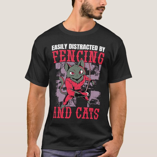Camiseta Facilmente Distraído Por Esgrima E Gatos Kitten Fe (Frente)