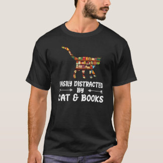 Camiseta Facilmente Distraído Por Gatos E Meninos Lendo Liv