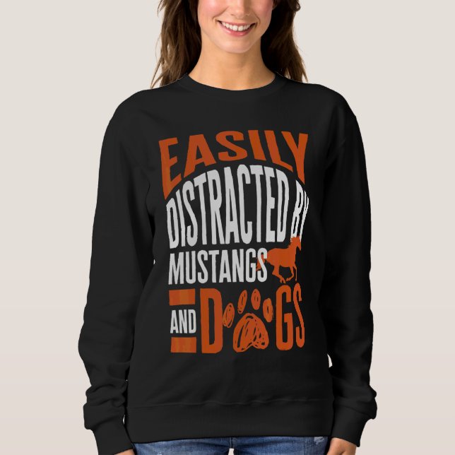 Camiseta Facilmente Distraído Por Mustangs E Cães (Frente)