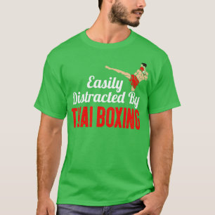 Camiseta Facilmente Distraído Por Tai Boxing
