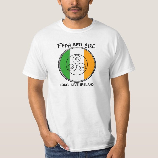 Camiseta "Fada Beo Éire/Long Live Ireland" (Frente)