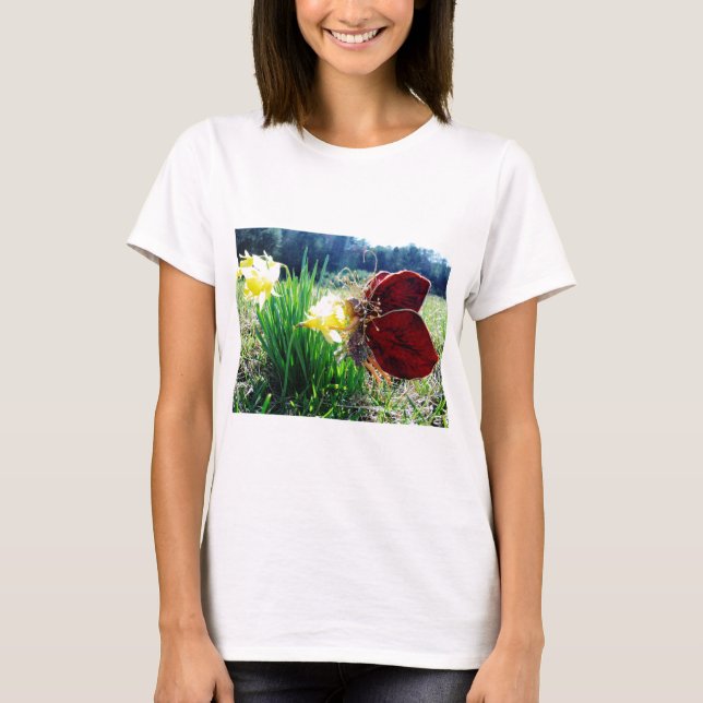 Camiseta Fada nos Daffodils (Frente)