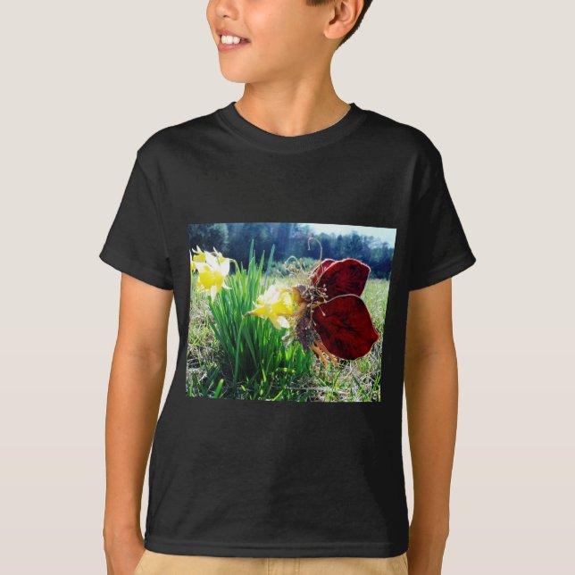 Camiseta Fada nos Daffodils (Frente)