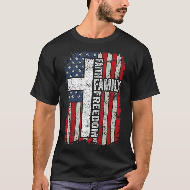 Camiseta Faith Family Freedom Patriotic US Flag Christian 4 (Frente)