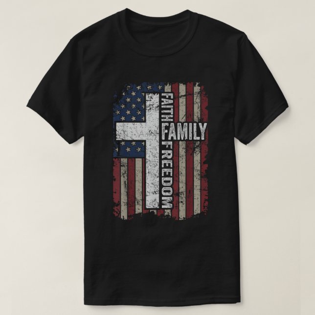 Camiseta Faith Family Freedom USA Flag Cross (Frente do Design)