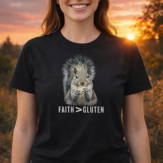 Camiseta Faith Greater Than Gluten Funny Squirrel (Funny Squirrel Gluten Free Christian Shirt)