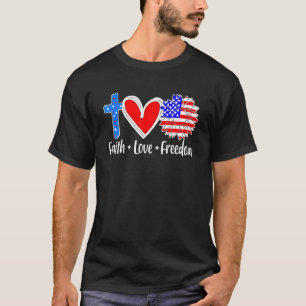 Camiseta Faith Love Freedom Usa Flag Cross Cristo Patriótic