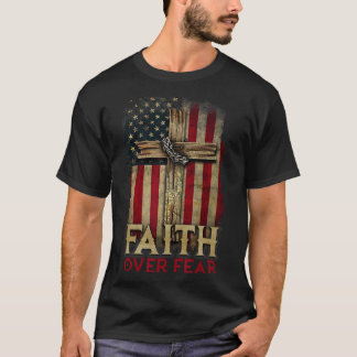 Camiseta Faith Over Fear Christians Cross Usa American Flag