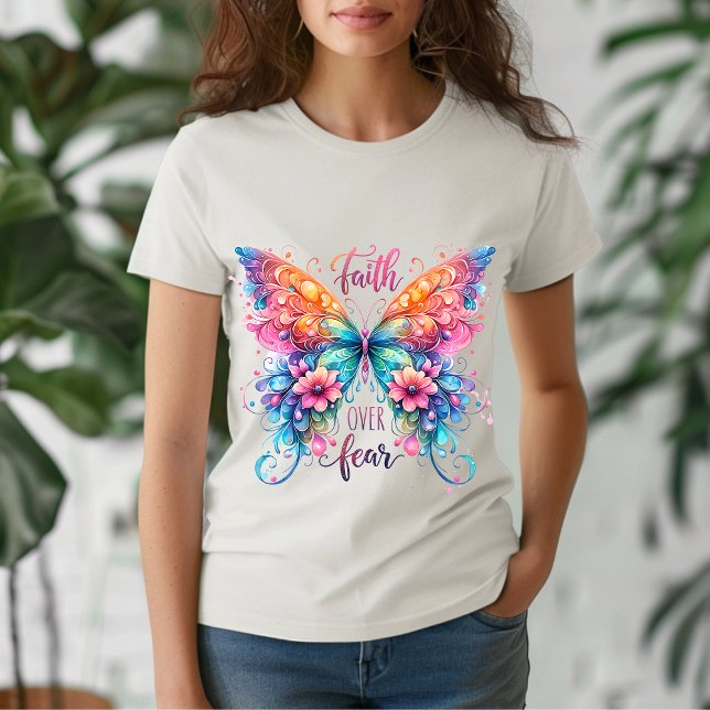 Camiseta Faith Over Fear Colorful Butterfly IllustraT-Shirt (Criador carregado)