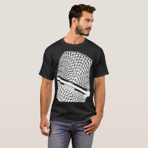 Camiseta Fale Alto – Design Gráfico de Microfone por Vin Zz