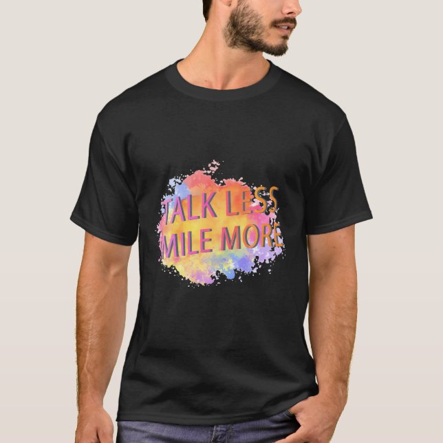 Camiseta Fale Menos Sorriso Motivação Sarcástica Dizendo Pi (Frente)