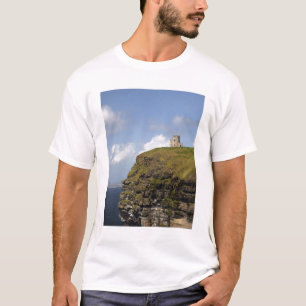 Camiseta Falésias de Moher e Torre de O'Brien.