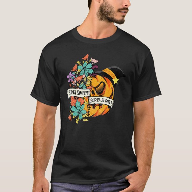 Camiseta Fall Halloween Spooky Season Sorta Sweet Sorta Spo (Frente)