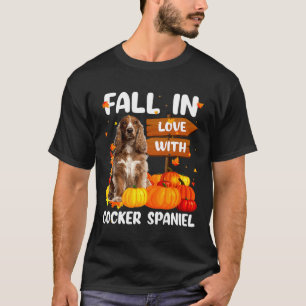 Camiseta Fall In Love With Cocker Spaniel Dog On Pumkin Hal