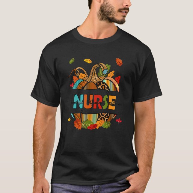 Camiseta Fall Nurse Pumpkin Thankful Grateful Blessed Nurse (Frente)