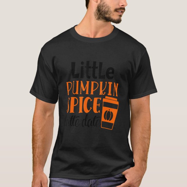 Camiseta Fall Season Mamãe Pumpkin Spice Data Final (Frente)