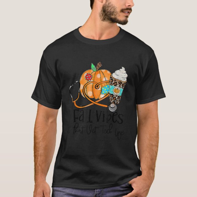Camiseta Fall Vibes And Vet Tech Life Pumpkin Leopard Thank (Frente)