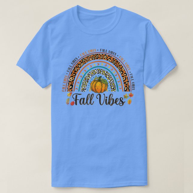Camiseta Fall Vibes Retro Leopard Rainbow Pumpkin Autumn Le (Frente do Design)