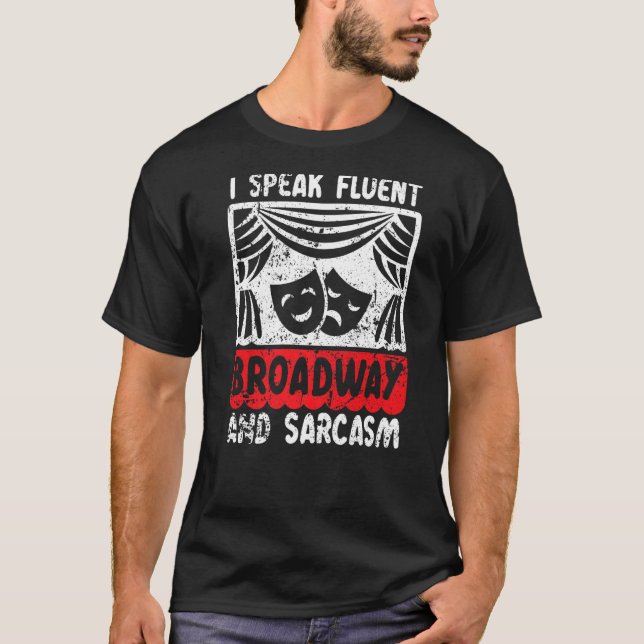 Camiseta Falo De Fluent Broadway E Nerd De Teatro De Sarcas (Frente)