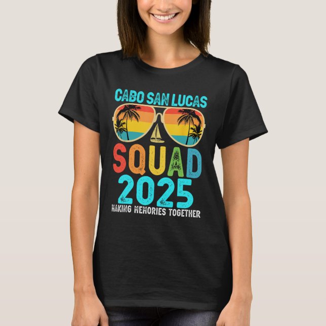 Camiseta Família de Amigos de Férias do Esquadrão Cabo San  (Frente)