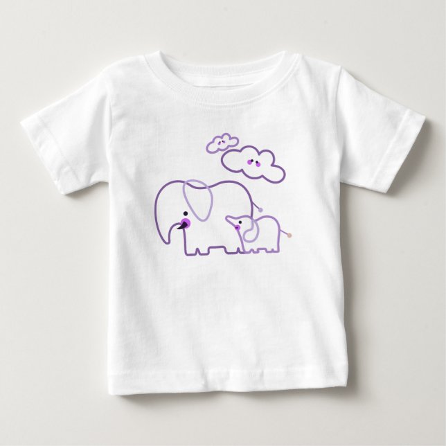 Camiseta Família de Elefantes com Nuvens Roxas (Frente)
