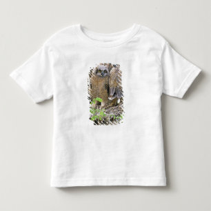 Camiseta Família de filhotes de coruja-real (Bubo virginian