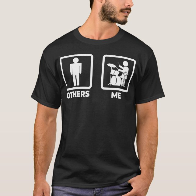 Camiseta Família de Stickfigures de Bateria (Frente)