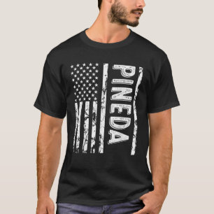 Camiseta Família Pineda da Equipe de Apelidos Engraçado do