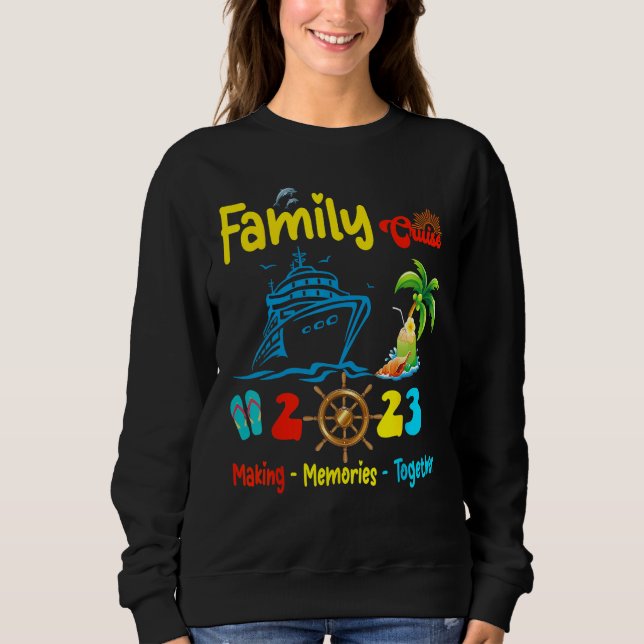 Camiseta Family Cruise 2023 Making Memories Together Summer (Frente)