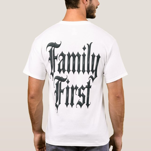 Camiseta Family First (Verso)