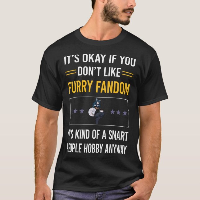 Camiseta Fandom Fandom Furrie Fursona Furacão de Pessoas In (Frente)