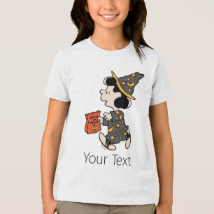Camiseta Fantasias de Bruxa Lucy Peanuts Halloween