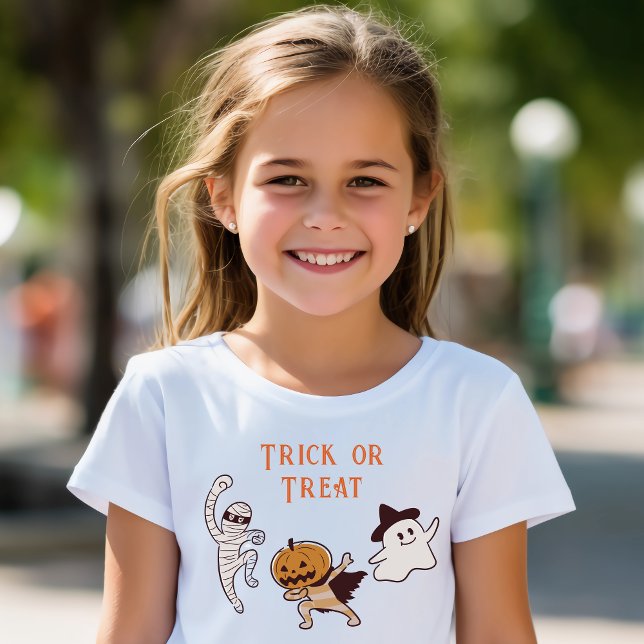 Camiseta Fantasma Bonita Halloween, Mamã, Monstro da Abóbor (Kids Cute Halloween T-shirt. Friendly not so scary Halloween Tshirt. Cute ghost, pumpkin, mummy.)