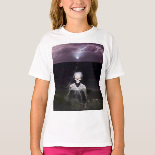 Camiseta Fantasma no Mar - Pintura a Petróleo