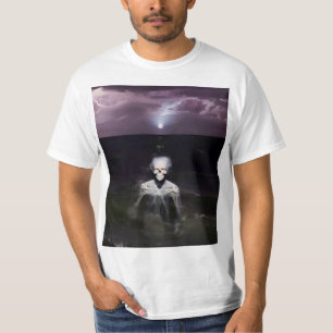 Camiseta Fantasma no Mar - Pintura a Petróleo